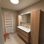 Rose D'ivry - 2 Bedrooms App & Free Parking Apartment Ostend